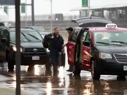 Holiday Travelers Crowd Airports And Roads Ahead Of Thanksgiving Holiday Stock Footage