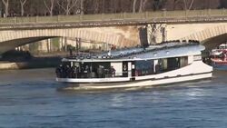 Macron and leaders travel by boat to climate summit venue Instructional Video