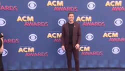 Country singer Walker Hayes' newborn dies after birth Instructional Video