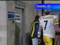 Steelers linebacker James Harrison is choosing once again, not to join the team for its Super Bowl visit to the White House. News Clip