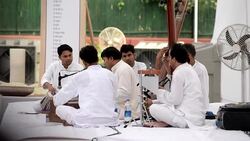 CLEAN : Sonia and Rahul Gandhi attend prayer News Clip