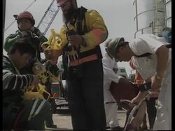 WRAP Emergency evacuation drill at oil refinery, more News Clip