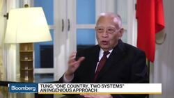 Former Hong Kong Chief on 'One Country, Two Systems' News Clip