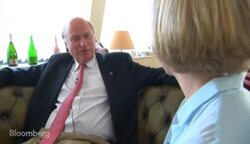 Battle of the Bubbles: Champagne Losing to Prosecco News Clip