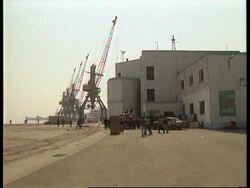 ALBANIA: DURRES: PEOPLE FLEE AS COUNTRY DESCENDS INTO ANARCHY Instructional Video