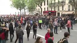 CLEAN : Labour law reform protests turn violent in Paris News Clip