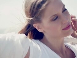 Girl on dune Stock Footage
