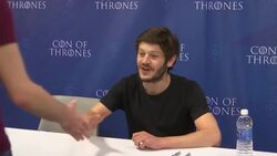'Game of Thrones' stars and fans converge on US  convention ahead of Series 7 Instructional Video