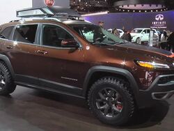 2014 Jeep Cherokee Trail Carver montage Stock Footage