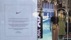 Londoners largely heeding advice to stay at home Instructional Video