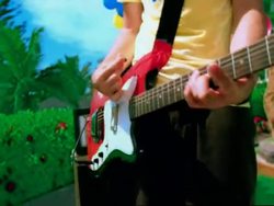 Australian trio The Grates talk about life on the road News Clip