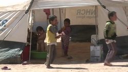 CLEAN : Displaced Iraqis brace for onset of Kurdish winter News Clip