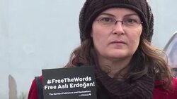 CLEAN : Turkey court releases prominent novelist from jail: TV News Clip