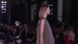 Kanye West attends the Rick Owens fashion show in Paris Instructional Video