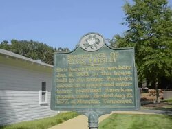 MS Historical old birthplace with sign of poor home of music legend elvis presley / Tupelo, Mississippi, United States  Stock Footage