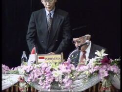 THAILAND: BANGKOK: ASEAN SUMMIT: NON-NUCLEAR TREATY IS SIGNED Instructional Video