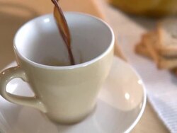 coffee pour Stock Footage