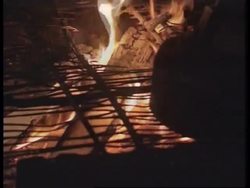 USA: NEW YORK: "MOLE PEOPLE" SEEKING SHELTER IN RAILWAY TUNNELS News Clip