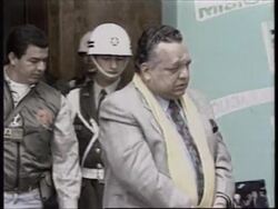 COLOMBIA: SUSPECTED DRUG BARON SURRENDERS TO POLICE Instructional Video