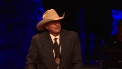 Loretta Lynn returns after stroke to honor Alan Jackson at Country Music Hall of Fame induction News Clip