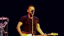 Rocker Bruce Springsteen plays Cape Town for the first time ADDS SOUNDBITES News Clip