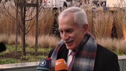 Ministers comment as they arrive for talks on bank supervisor, Greece Instructional Video