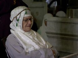 MS View of senior traditional woman praying inside Dome of the Rock / Jerusalem, Palestine, Israel Stock Footage