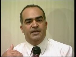 Scientist find fossils of meat-eating dinosaur News Clip