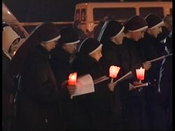 Laterano vigil, crowds camp outside News Clip