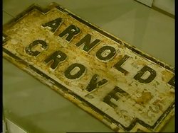 Rock 'n' roll memorabilia goes under the hammer News Clip