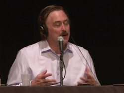 Geraldo Inteviews Guest at Job Fair Stock Footage