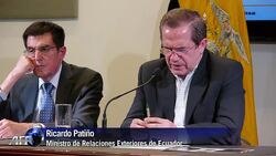 VOICED : Patino Snowden esta en riesgo News Clip