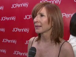 JCPenney Steps Up Its Style with Design Partner's Fashion Showcase Stock Footage