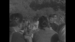 CAN698 GANDHI HOLDS FIRST OPEN HOUSE News Clip