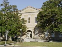 MS View of Columbia county courthouse in Arkansas / Magnolia, Arkansas, United States Stock Footage