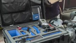 VOICED : Maxima seguridad para asuncion de Trump News Clip