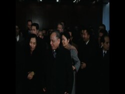 LIB 27-1-73 LE DUC THO LEAVES PARIS AFTER MAKING PRESS STATEMENT News Clip