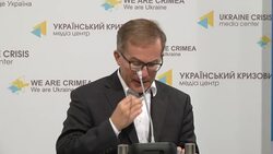 Monitors on humanitarian crisis in east News Clip