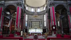 Italy, Venice - San Salvador church Instructional Video