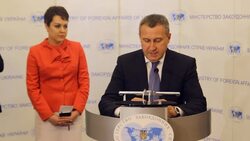 CLEAN : Putin Poroshenko discuss plan to defuse Ukraine crisis: Kremlin News Clip