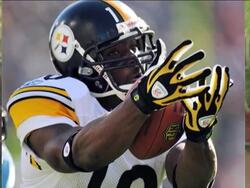 Baltimore and Pittsburgh are squaring off to decide to advances to the Super Bowl from the AFC. News Clip