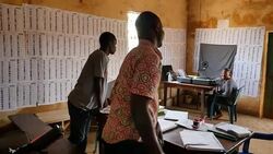 CLEAN : Guinea electoral roll revision gets underway News Clip