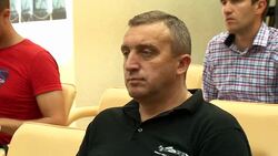 CLEAN : Defence minister says Kiev needs weapons to stop Putin News Clip