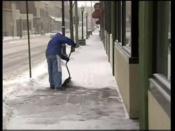 More heavy snow hits northern US states News Clip