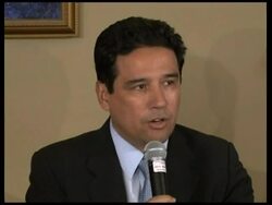 Interim president says will sign accord for power-sharing govt with Zelaya News Clip