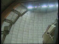 RR0208/C  Chile: Observatory News Clip