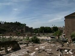 MS PAN Shot of Imperial fora (fori imperial) / Roma, Italia Stock Footage