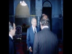 SYND 28 6 78 SPAIN'S PRIME MINISTER ADOLFO SUAREZ MEETS KING HASSAN News Clip