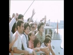 SYND 21-8-72 GERMAN AMBASSADOR ARRIVES TO ALEXANDRIA AND IS GREETED BY ARABS News Clip