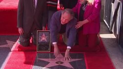 George Segal celebrates 83rd with Hollywood star News Clip